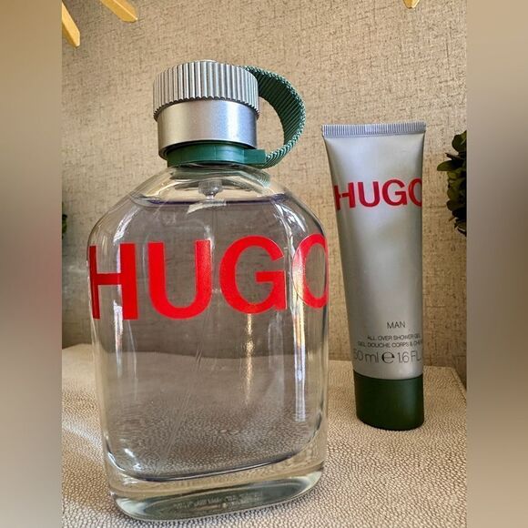 Hugo Boss HUGO Man Eau de Toilette & Shower Gel Set - Fresh and
Bold Ele… - Picture 7 of 17